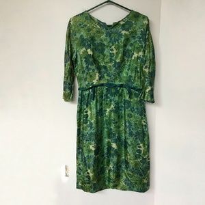 Vintage 60s Dress Below Knee Green Floral Fitted Ambassador Mi-Lady